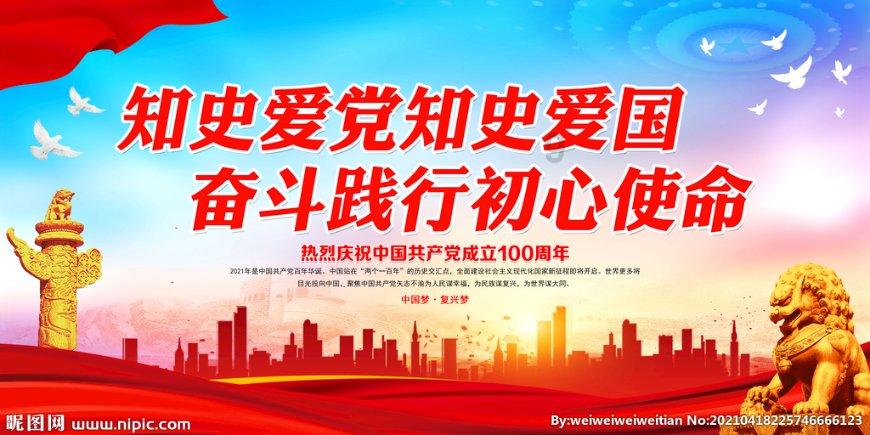 上海消防员劈波斩浪救落水男孩